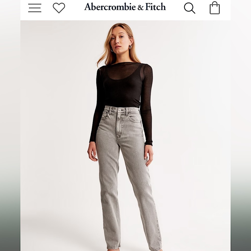 NWT Abercrombie and Fitch Ultra High Rise 90’s Straight Jean in grey, size 30